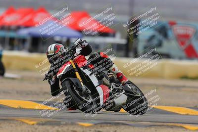 media/Jan-15-2023-SoCal Trackdays (Sun) [[c1237a034a]]/Turn 2 Set 2 (1155am)/